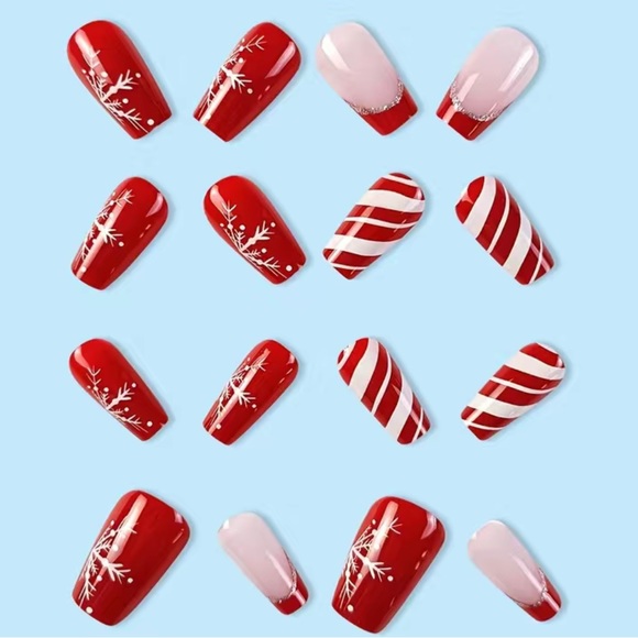 Christmas Press On Nails - Picture 4 of 9